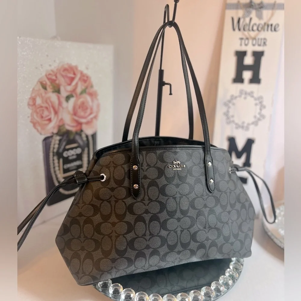 Coach F57842 Signature Drawstring Carryall Shoulder Bag
